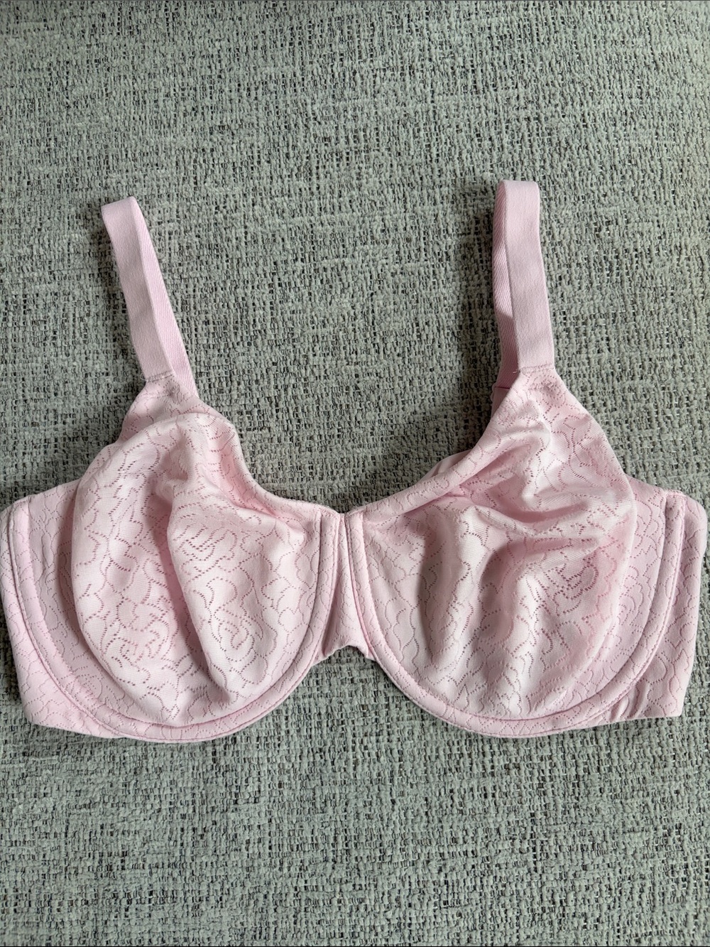 Wacoal Light Pink Lace Underwire Bra